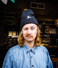 Load image into Gallery viewer, Mössa slätstickad - French Navy
