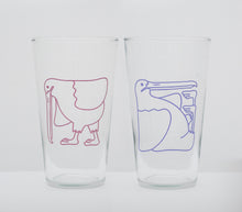 Load image into Gallery viewer, Stigbergets Glasses THE BIRD 47 cl - pack of two DIRTY PINK &amp; BRIGHT LILAC
